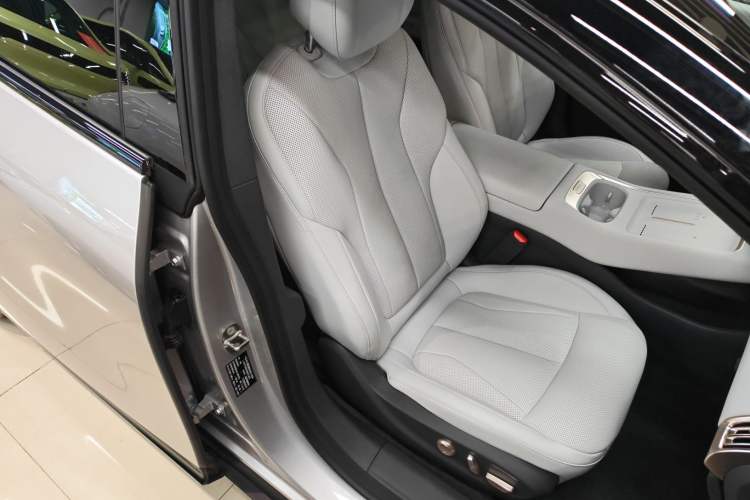 Used XPeng P7+ 2024 Long-Range Max
