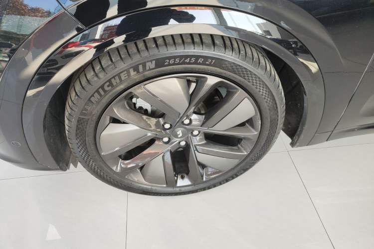 Used Li Auto L7 2023 Max model
