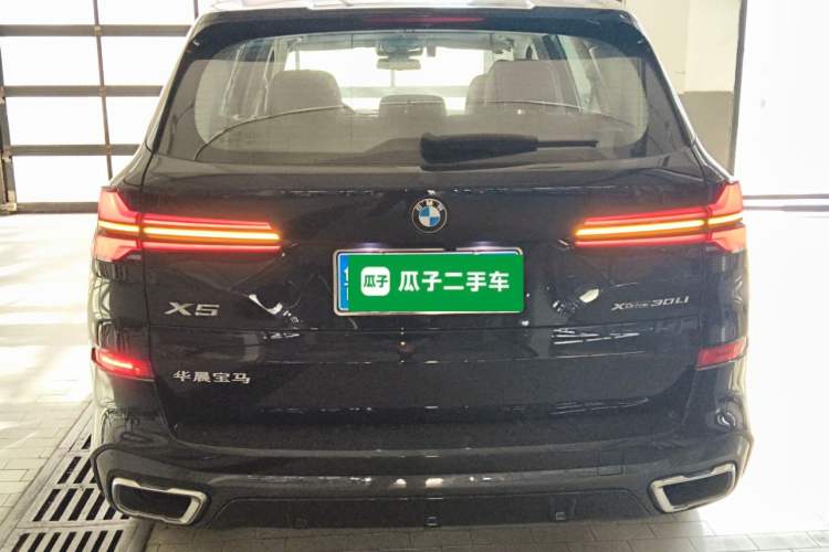 Used BMW X5 2023 xDrive 30Li Luxury M Sport Night Edition Package
