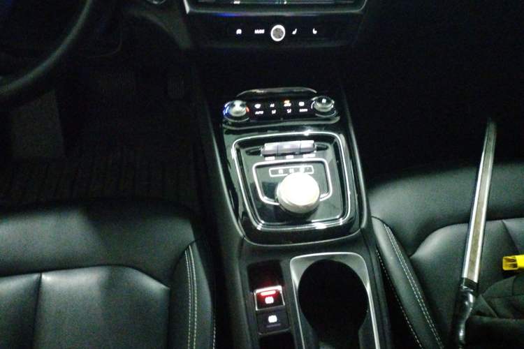 Used Roewe Ei5 2018 Internet Luxury Edition
