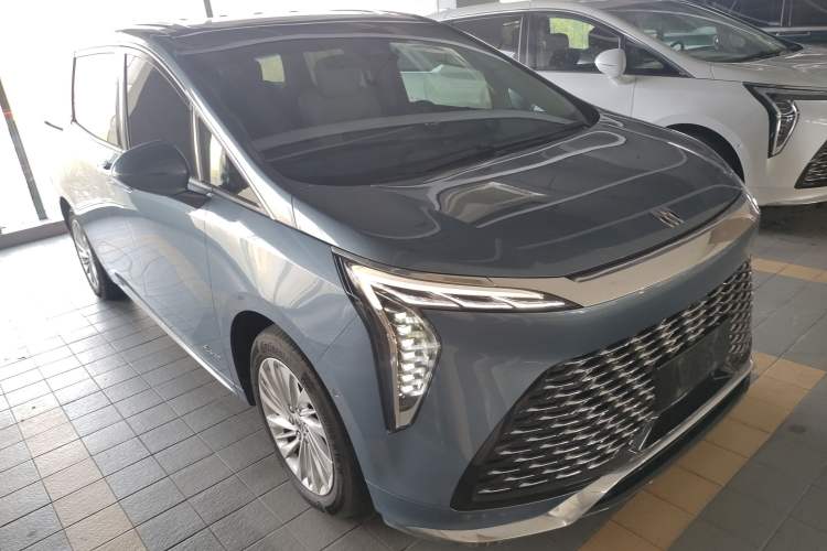 Used Buick Century 2023 2.0T Seven-Seater Yinshi Edition
