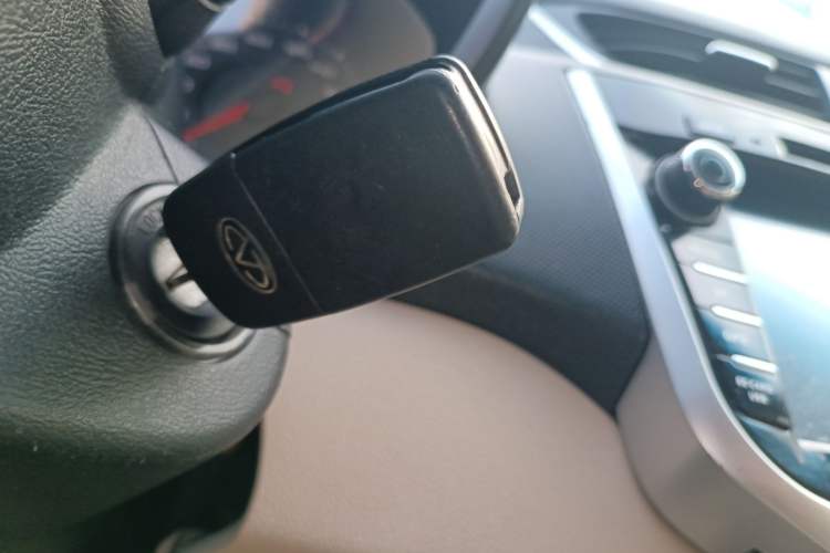 Used Chery Fengyun 2 2013 Hatchback 1.5L Manual Ruiyi Edition
