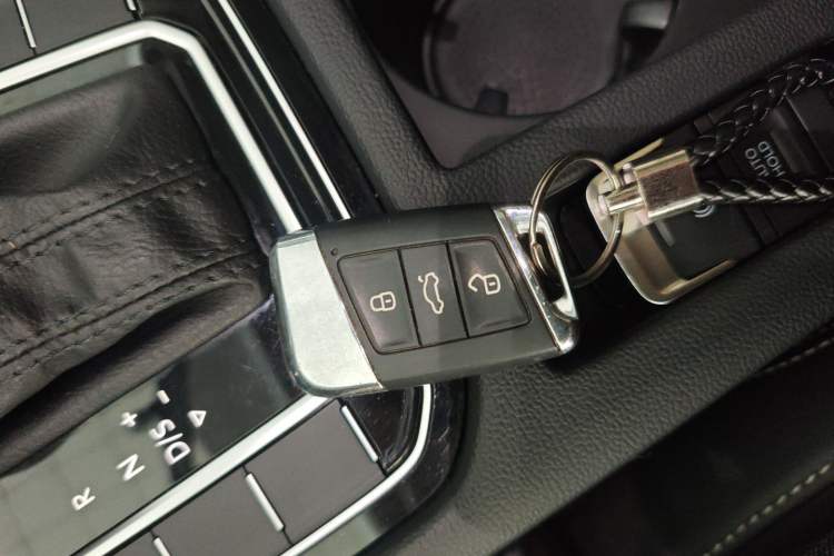 Used Volkswagen Magotan 2020 280TSI DSG Comfort Edition
