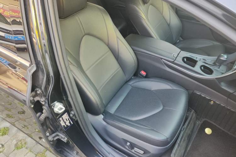 Used Toyota Avalon 2021 2.5L Luxury Edition