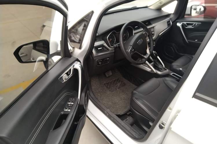 Used Geely Auto Vision X3 2017 1.5L Automatic Prestige Model
