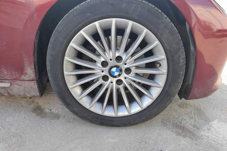 TDK.VehicleDetails.img