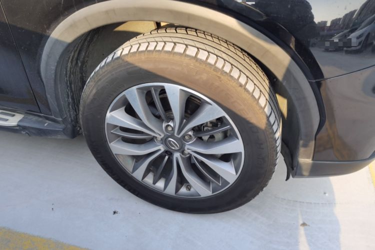 Used GAC Trumpchi GS8 2017 320T Two-Wheel Drive Luxury Smart Connectivity Version (7 Seats)