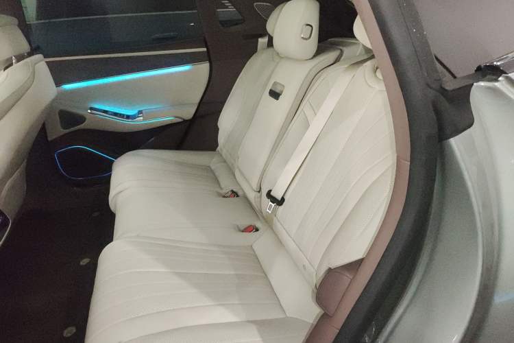 Used Denza Z9GT 2024 1100 Four-Wheel Drive Ultra Version
