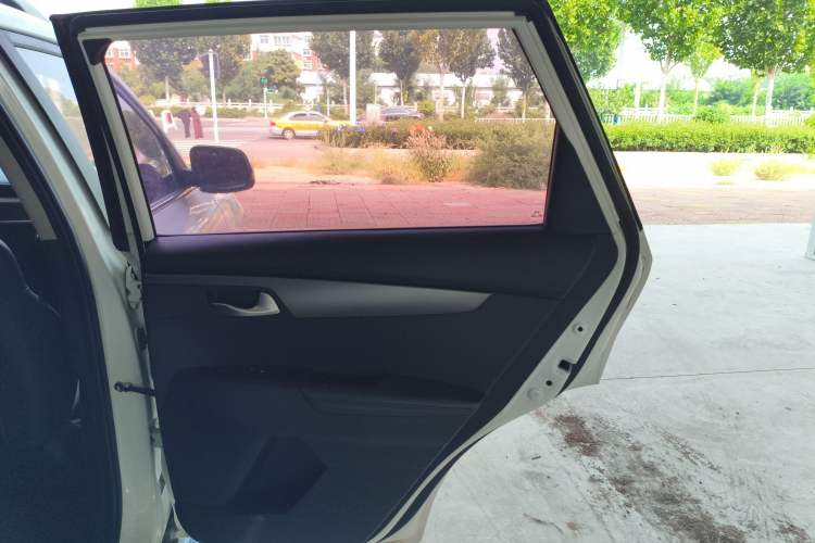 Used Kia Sportage R 2018 2.0L Automatic Smart Luxury Version China V Standard
