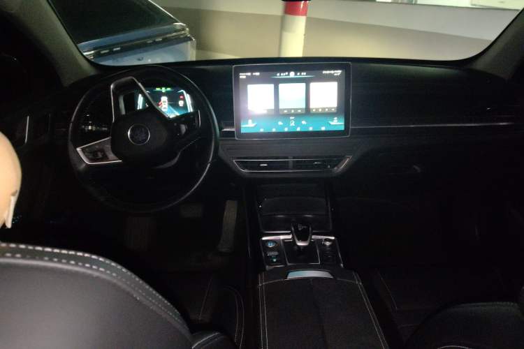 Used BYD Qin Pro New Energy 2019 DM Super Edition 1.5TI Automatic Smart Connect Prestige Model China VI Standard
