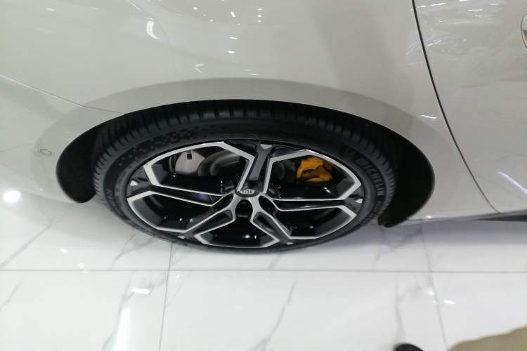 Used  SU7 2024 Rear-Drive Long-Range Intelligent Driving Version
