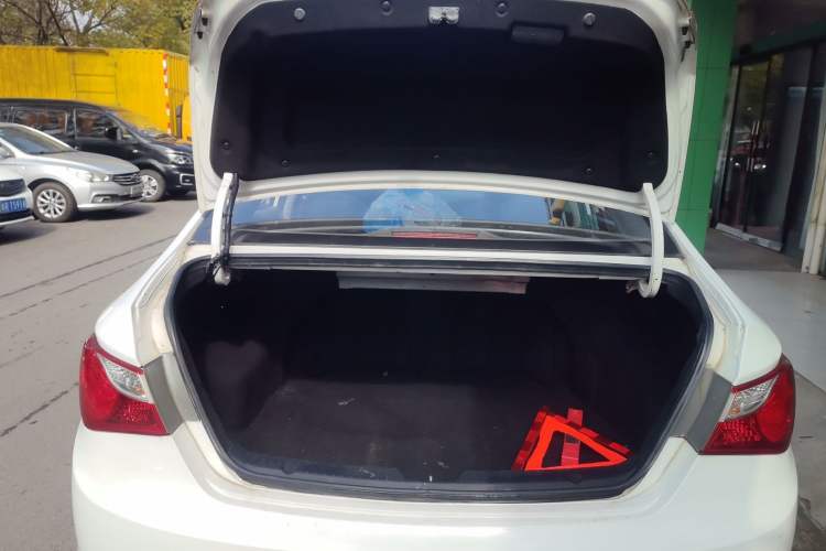 Used Hyundai Sonata 2013 2.0L Automatic Luxury Edition