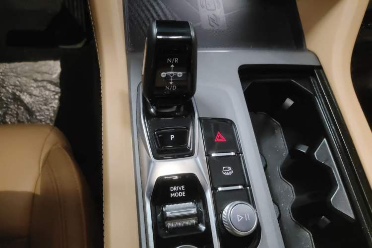 Used Lynk & Co 09 EM-P 2024 2.0TD EM-P Four-Wheel Drive ULTRA Six-Seater