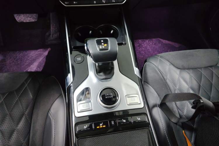 Used Hongqi HS5 2019 2.0T Smart Connect Flagship All-Wheel-Drive Version