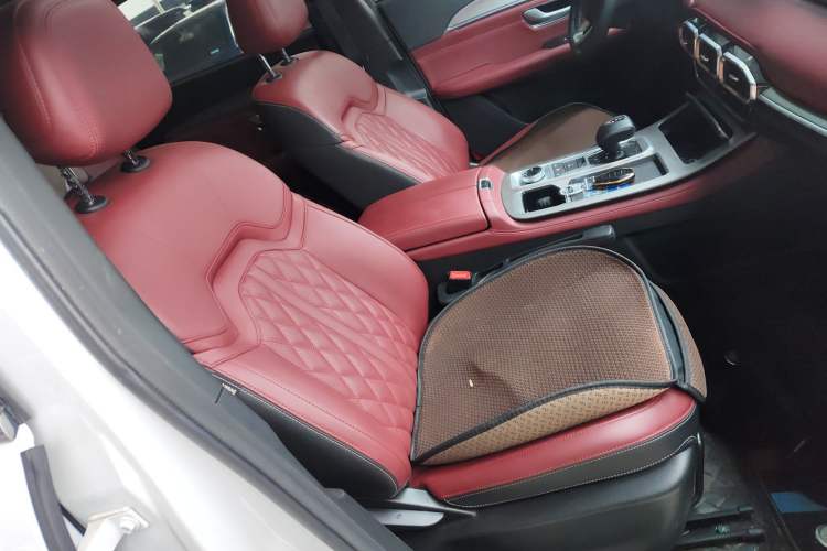 Used JETOUR X70 PLUS 2024 Champion Edition 1.5T DCT Champion MAX 5-Seater