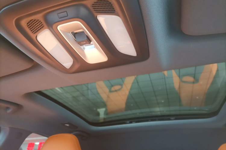 Used Changan UNI-V 2023 2.0T Sport Edition