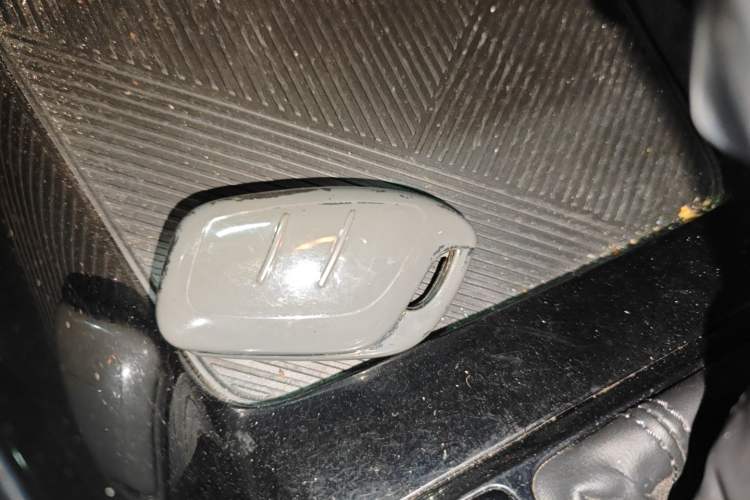 Used Roewe i5 2021 1.5L CVT Platinum Edition
