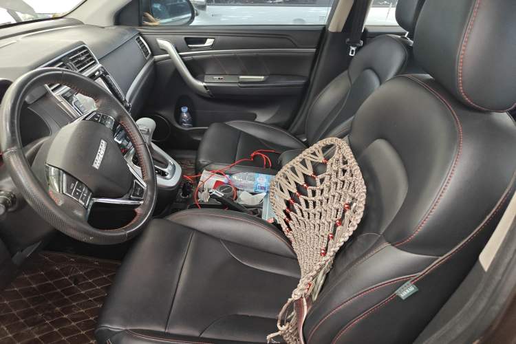 Used Haval H6 2015 Sport Edition 1.5T Automatic Two-Wheel Drive Luxury Model