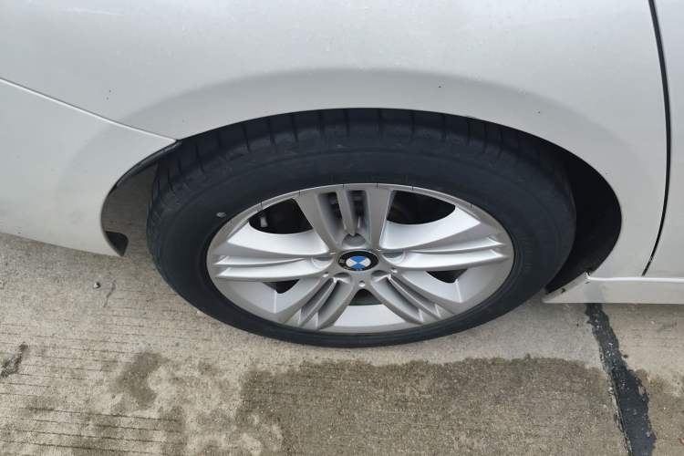 Used BMW 3 Series 2017 320Li Fashion Model
