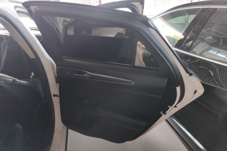 Used Ford Mondeo 2017 Facelifted EcoBoost 180 Fashion Edition
