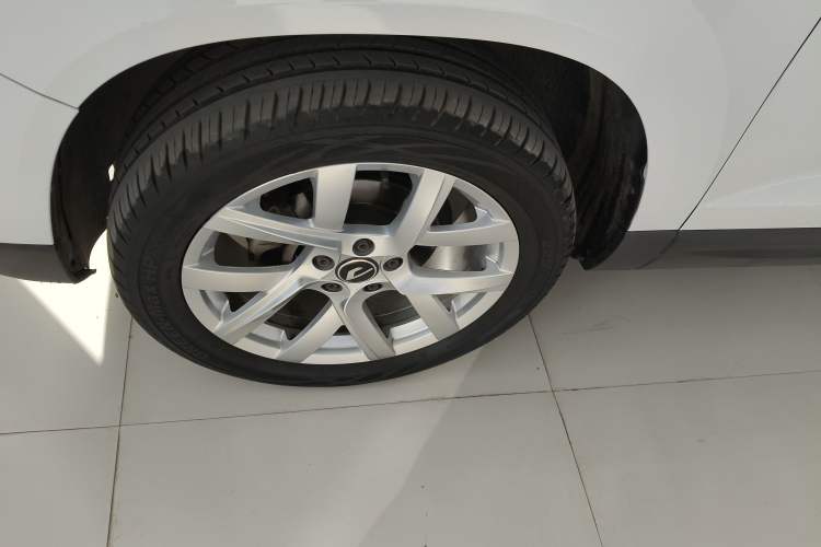 Used Jetta VS5 2023 280TSI Automatic Trend Edition
