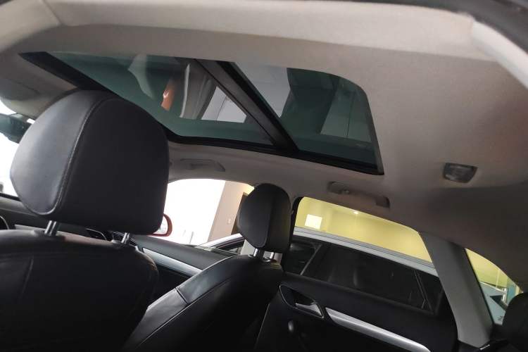 Used Audi Q3 2015 35 TFSI Comfort Model
