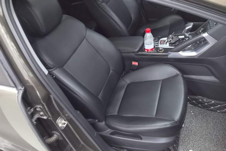 Used Peugeot 3008 2015 1.6THP Automatic Classic Edition
