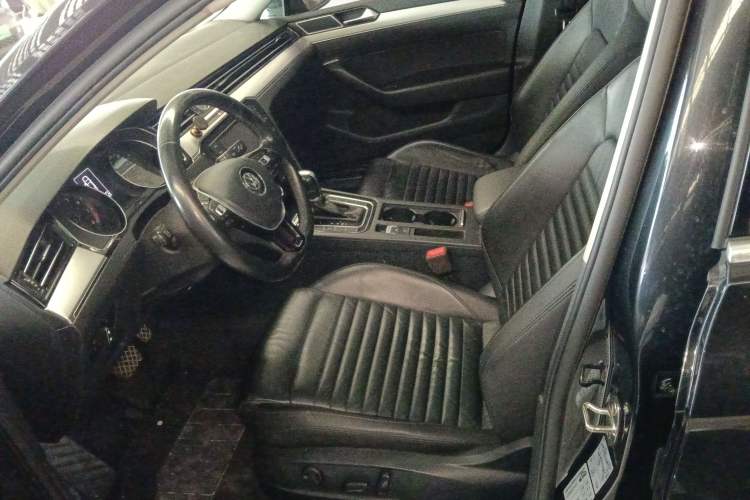 Used Volkswagen Magotan 2018 330TSI DSG Advanced Model