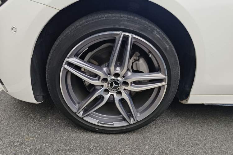 Used Mercedes-Benz E-Class 2021 Restyled E 300 L Sport Premium Edition
