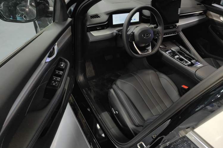 Used Geely Auto Preface 
