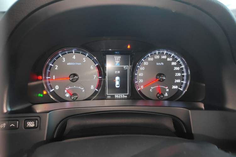 Used Toyota Crown 2015 2.0T Fashion Edition
