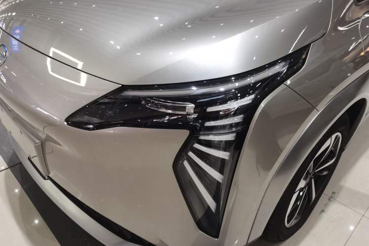 Used AION Y 2023 Younger Star Edition