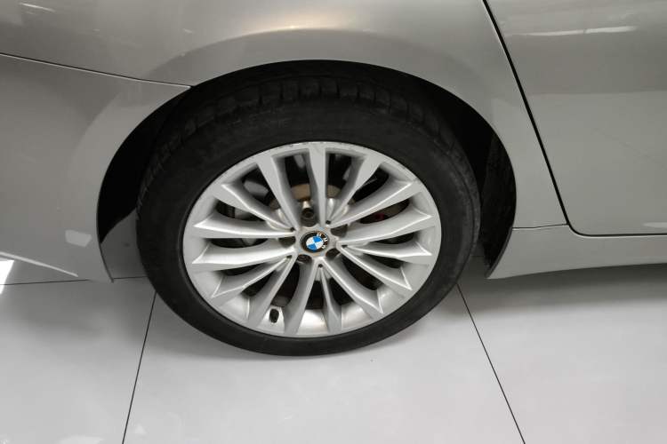 Used BMW 5 Series 2018 530Li Leading Edition Luxury Package
