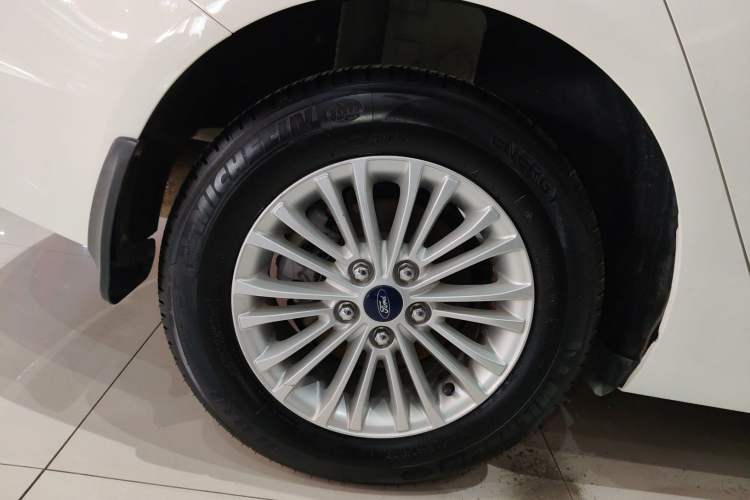 Used Ford Escort 2015 1.5L Automatic Comfort Model