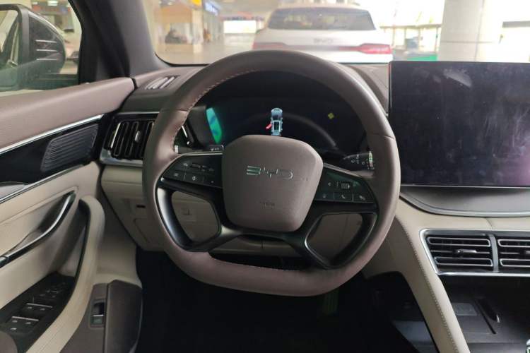 Used BYD Song PLUS New Energy 2025 DM-i Smart Drive 112KM Prestige Model