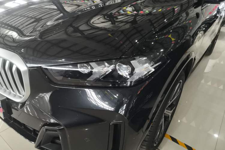 Used BMW X5 2023 xDrive 30Li Luxury M Sport Night Edition Package
