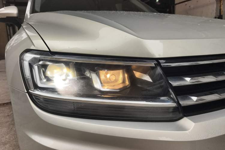 Used Volkswagen Tiguan L 2017 330TSI Automatic Two-Wheel Drive Luxury Edition