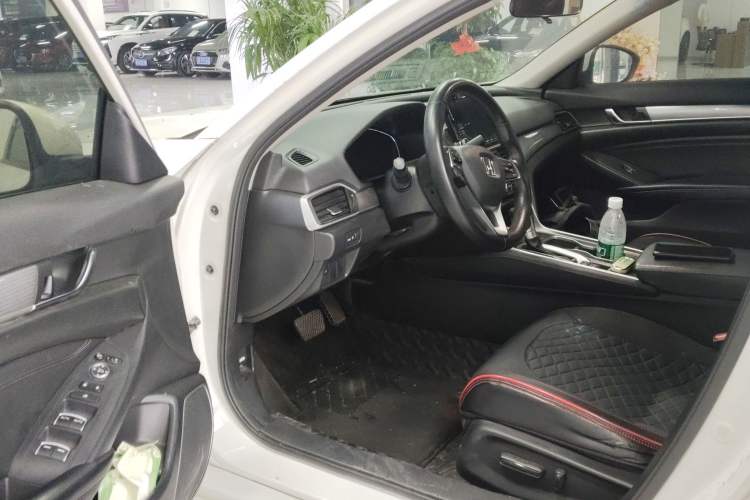 Used Honda Accord 2018 260TURBO Elite Edition China VI