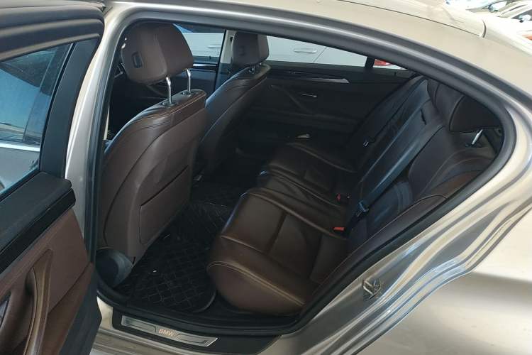 Used BMW 5 Series 2014 525Li Luxury Design Package