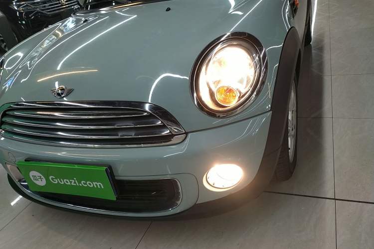 Used  MINI 2011 1.6L ONE