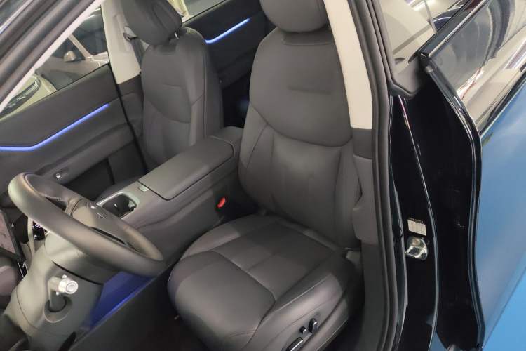 Used XPeng G6 2025 625 Long-Range Max Flagship Edition
