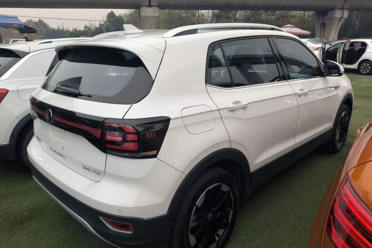 Used Volkswagen Tacqua 2023 200TSI DSG Joy-Connect Edition
