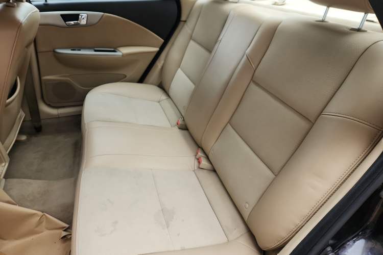 Used Buick Excelle 2013 1.5L Manual Classic Model
