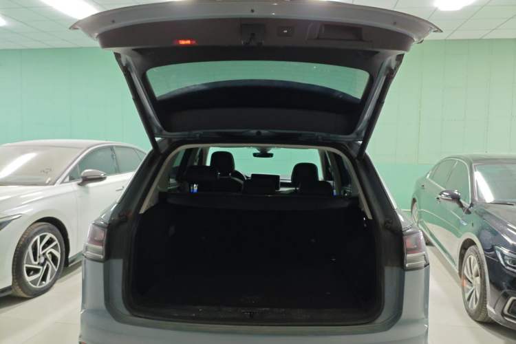 Used Volkswagen Tayron GTE Plug-in Hybrid 2023 280TSI Luxury Plus Advanced Edition