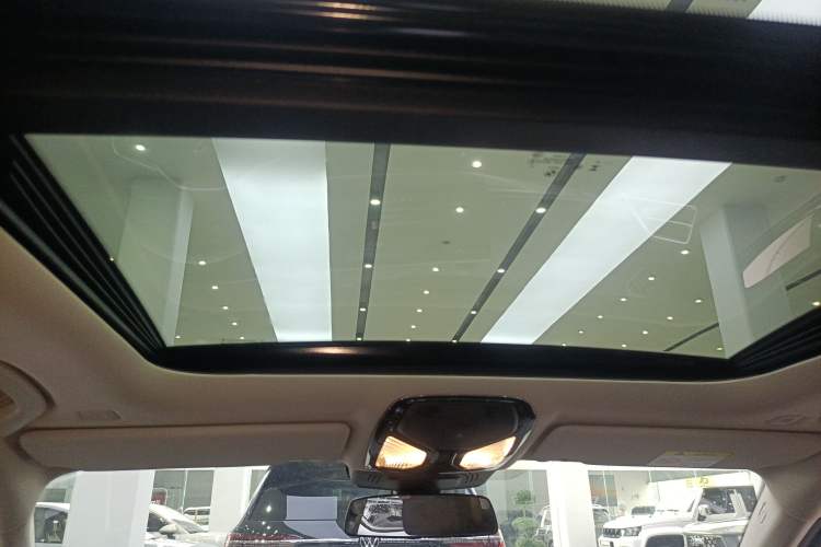 Used BMW i3 2025 eDrive 40 L Midnight Edition