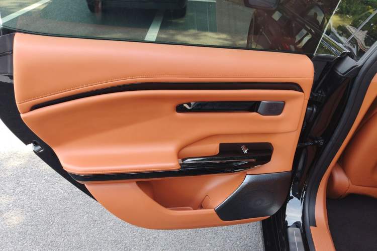 Used  GT 2024 Global Model 710 Ultra-High-Voltage LiDAR Edition
