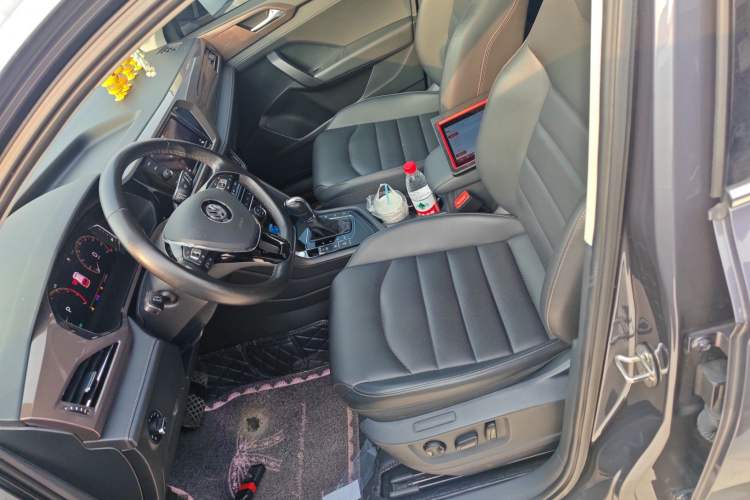 Used Volkswagen Tharu 2019 280TSI Two-Wheel Drive Flagship Edition China V Standard