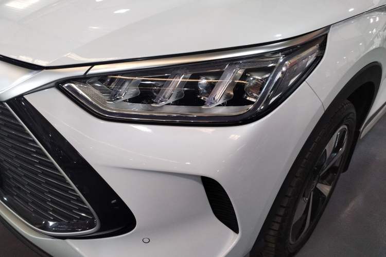 Used BYD Song PLUS New Energy 2021 DM-i 110KM Flagship Model
