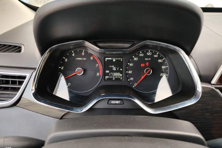 Used Baojun 310 2016 1.2L Manual Luxury Model