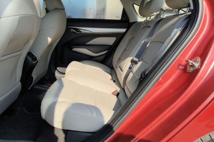 Used Geely Auto Binray 2018 14T CVT Binyi Edition
